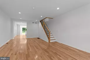 446 Pond St, Bristol, PA 19007 - Photo 8