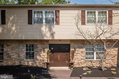 325 Toll Drive, Southampton, PA 18966 - Photo 4