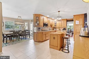 432 Schindler Dr, Yardley, PA 19067 - Photo 12