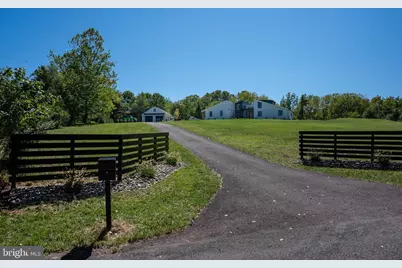 77 Frankenfield Rd, Ottsville, PA 18942 - Photo 2