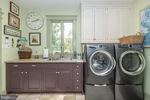 510 S 5th St, Perkasie, PA 18944 - Photo 30