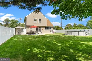 1977 4th St, Langhorne, PA 19047 - Photo 36