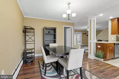 9 Newberry Lane, Levittown, PA 19054 - Photo 2