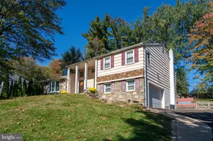 261 Fairhill Dr, Southampton, PA 18966 - Photo 4