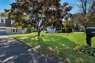 1233 Spencer Rd, Warminster, PA 18974 - Photo 2