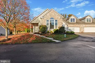 64 Legacy Oaks Dr, Richboro, PA 18954 - Photo 2