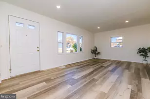 252 N Olds Blvd, Fairless Hills, PA 19030 - Photo 10