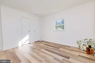 252 N Olds Blvd, Fairless Hills, PA 19030 - Photo 22