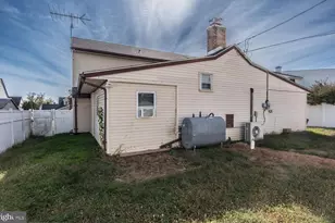 29 Vividleaf Ln, Levittown, PA 19054 - Photo 44