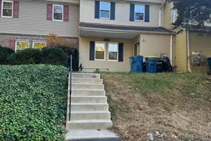 4639 Sands Way, Doylestown, PA 18902 - Photo 2