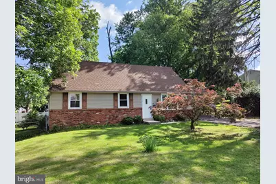 402 Larchwood Avenue, Feasterville-Trevose, PA 19053 - Photo 2