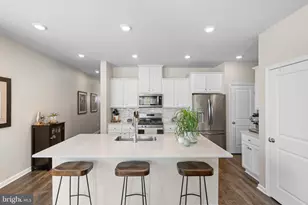 48 Fonthill Ct, Quakertown, PA 18951 - Photo 8