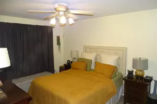 109 Hopkins Ct, Holland, PA 18966 - Photo 24