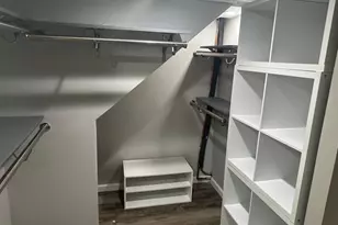 405 W Cir, Bristol, PA 19007 - Photo 14