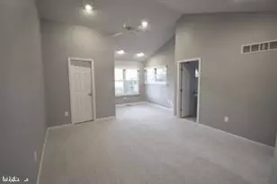 339 Fieldstone Dr, New Hope, PA 18938 - Photo 14