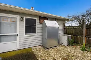 52 Post Ln, Levittown, PA 19054 - Photo 24