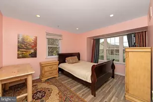 180 Independence Dr, Holland, PA 18966 - Photo 28