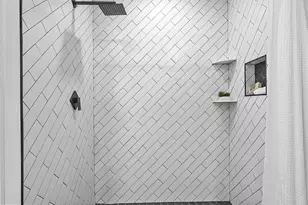 2814 Ave E, Levittown, PA 19056 - Photo 16