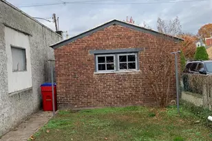 225 Washington St, Bristol, PA 19007 - Photo 28