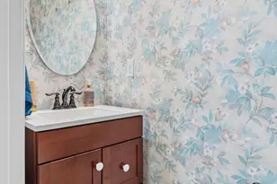 1125 Arbour Ln, Quakertown, PA 18951 - Photo 12