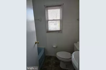 2416 Fleetwing Drive, Levittown, PA 19057 - Photo 8