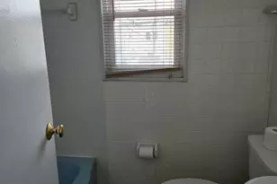 2416 Fleetwing Dr, Levittown, PA 19057 - Photo 8