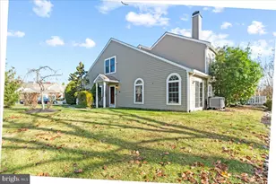 501 Potters Ct, Holland, PA 18966 - Photo 2