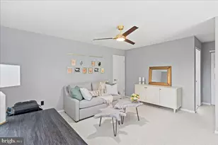 501 Potters Ct, Holland, PA 18966 - Photo 22