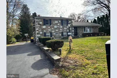 273 Holly Knoll Drive, Churchville, PA 18966 - Photo 2