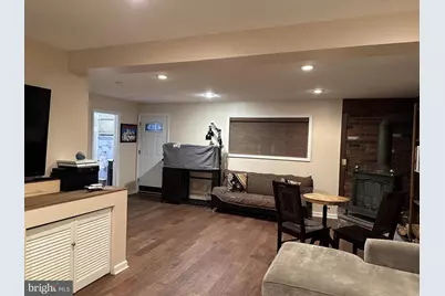 653 Avenue A, Feasterville-Trevose, PA 19053 - Photo 26