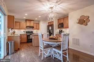 1856 Alamingo Dr, Quakertown, PA 18951 - Photo 12