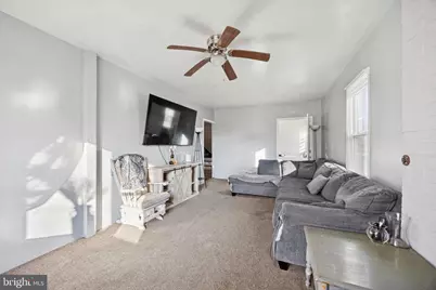 405 Cedar Avenue, Croydon, PA 19021 - Photo 4