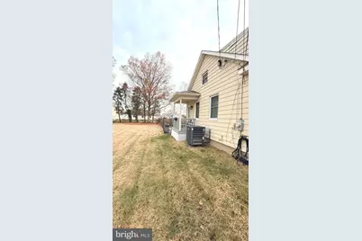 304 Newport Road, Bristol, PA 19007 - Photo 24