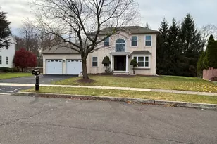 634 Nicole Dr, Southampton, PA 18966 - Photo 1