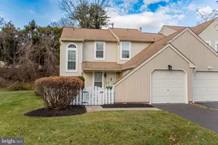 1811 Hennessy Dr, Southampton, PA 18966 - Photo 6