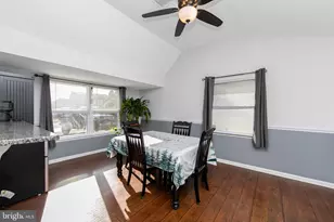 58 Rocky Pool Ln, Levittown, PA 19055 - Photo 12