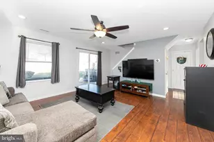 58 Rocky Pool Ln, Levittown, PA 19055 - Photo 6