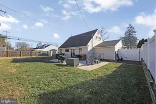 58 Rocky Pool Ln, Levittown, PA 19055 - Photo 34