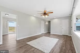 831 Trenton Rd, Fairless Hills, PA 19030 - Photo 14