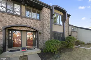 7 Garrison Pl, Newtown, PA 18940 - Photo 2