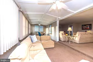 29 Hope Rd, Levittown, PA 19056 - Photo 28