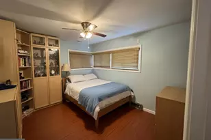 46 Hydrangea Rd, Levittown, PA 19056 - Photo 8