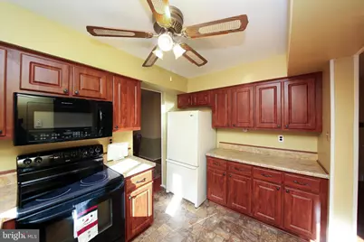 110 Palace Court, Chalfont, PA 18914 - Photo 16