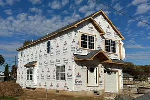 909 New Chestnut St, Bristol, PA 19007 - Photo 2