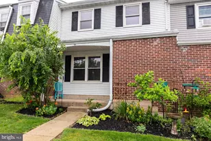 54 Reliance Ct, Telford, PA 18969 - Photo 2