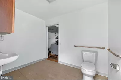 368 Dorrance Street, Bristol, PA 19007 - Photo 38
