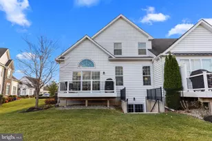 26 Hillyer Ln, Newtown, PA 18940 - Photo 10