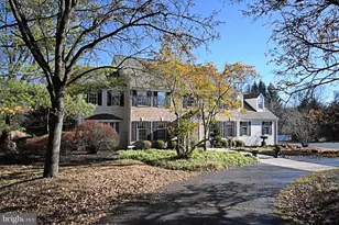 4 Pine Heritage Dr, Newtown, PA 18940 - Photo 4