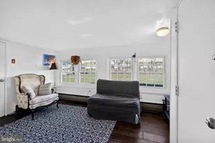 111 Border Rock Rd, Levittown, PA 19057 - Photo 18