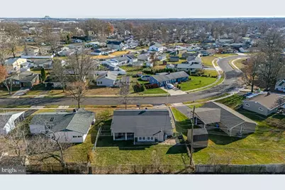 111 Border Rock Road, Levittown, PA 19057 - Photo 44